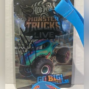 Hot Wheels Monster Trucks Live 2022 1 Autograph Pass By Driver Of Mega-Wrex